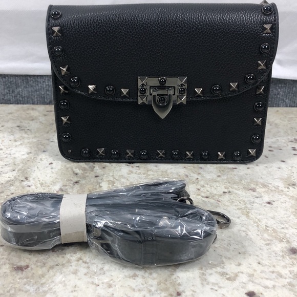 Bags - Picture 2 of 10